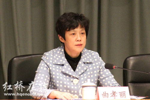 2019工程经济杨静_评估专家杨静教授走访信息工程学院(2)