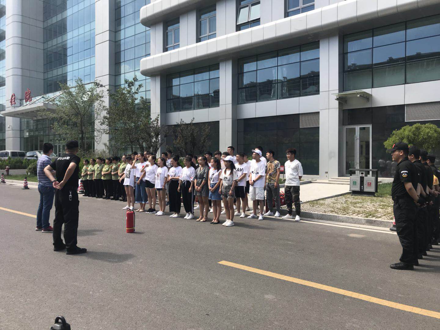 保卫科、护理部联合开展安全演练