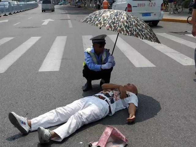 “敢担当、善作为”为交警红桥支队辅警和干部点赞!