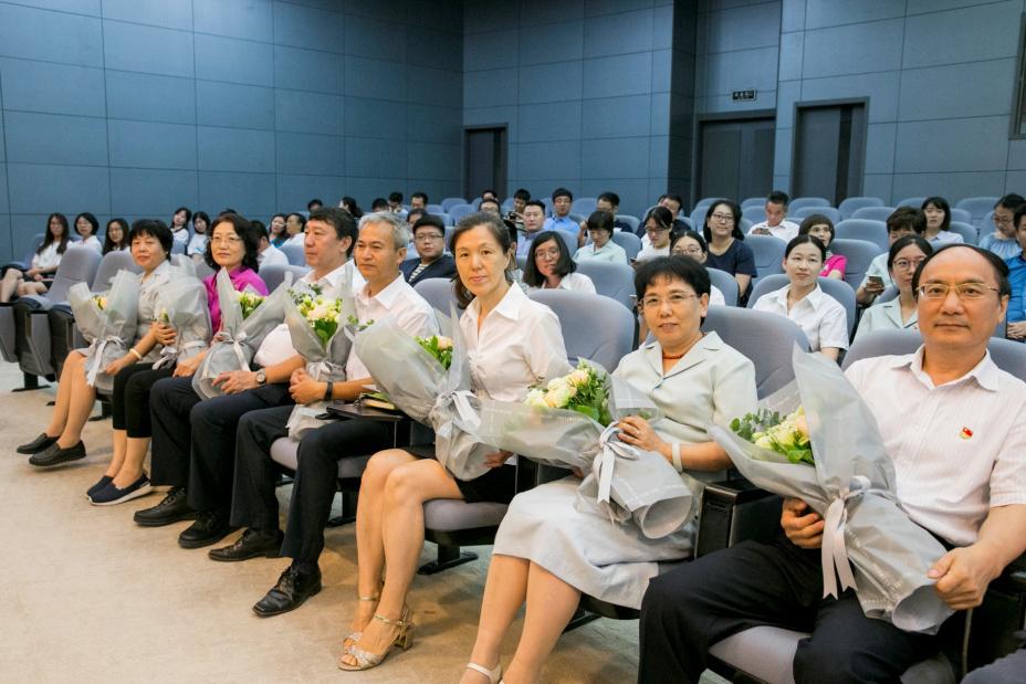 天津市疾病预防控制中心成功举办庆祝首届"中国医师节