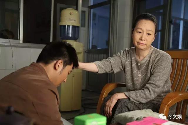 央视春晚上的小保安孙涛“转行”了,听说他要带头去“反腐”