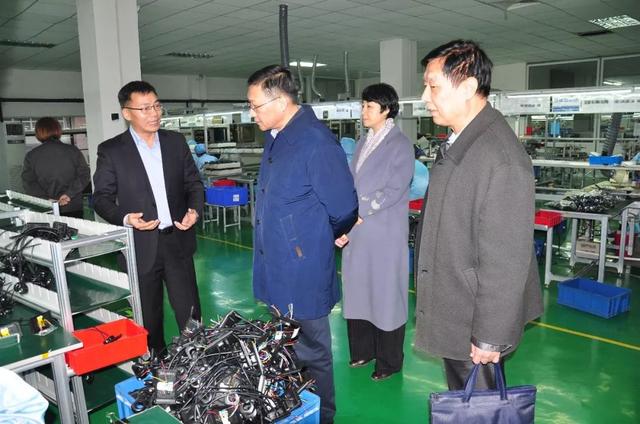 区领导深入民营企业走访调研