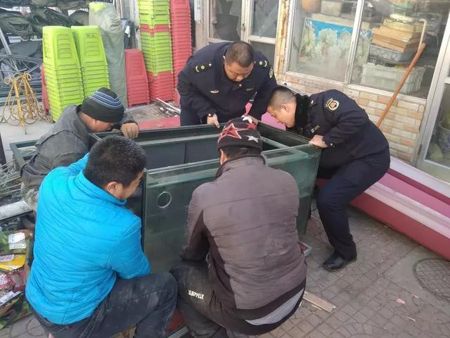 “创文创卫进行时”敢担当善作为,西沽街全力拆除龙禧园违法建筑