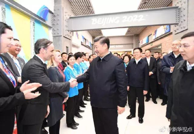 习近平给全国各族人民拜年!