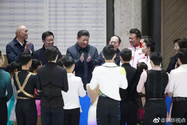习近平给全国各族人民拜年!