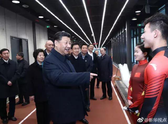 习近平给全国各族人民拜年!