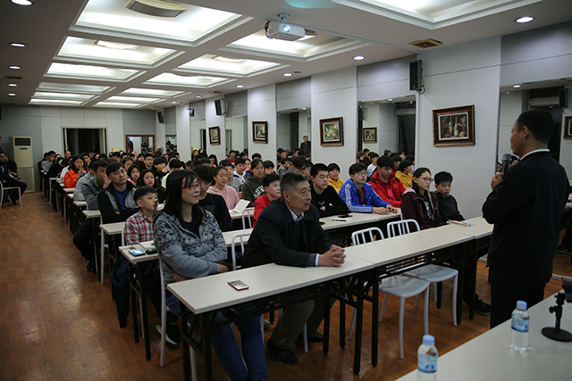 5bdac68c585d3.jpg 2.jpg