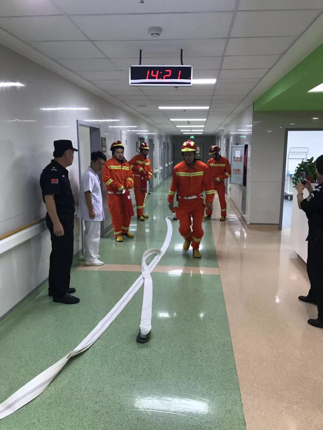 开展安全应急演练 防风险保平安迎大庆