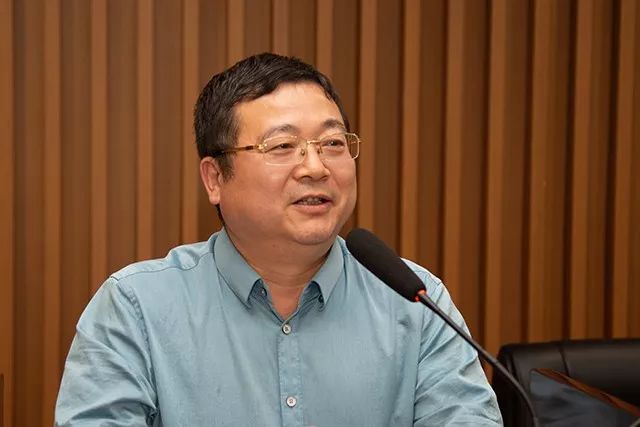 天津中医药大学副校长郭利平出席大会并讲话