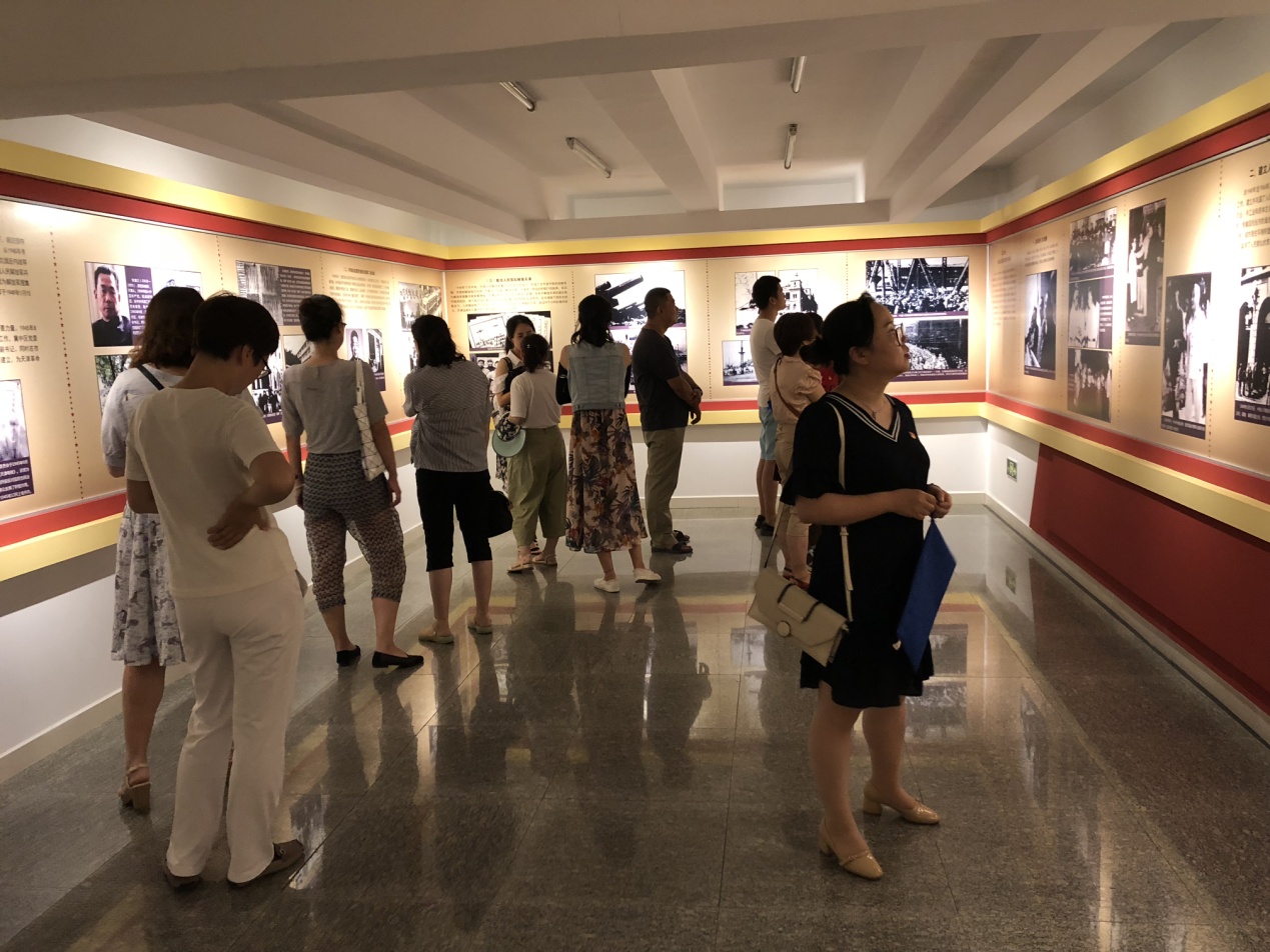 结控中心支部党员赴中共天津历史纪念馆开展主题党日活动